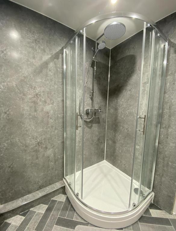 Super Prime Luxury Waterfront View Dbay By Tba Apartment Saint Davids  Bagian luar foto